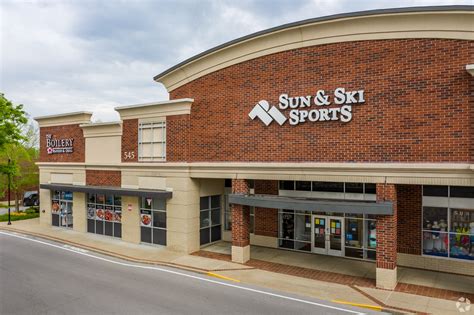 GNC in Franklin, TN at 545 Cool Springs Blvd .